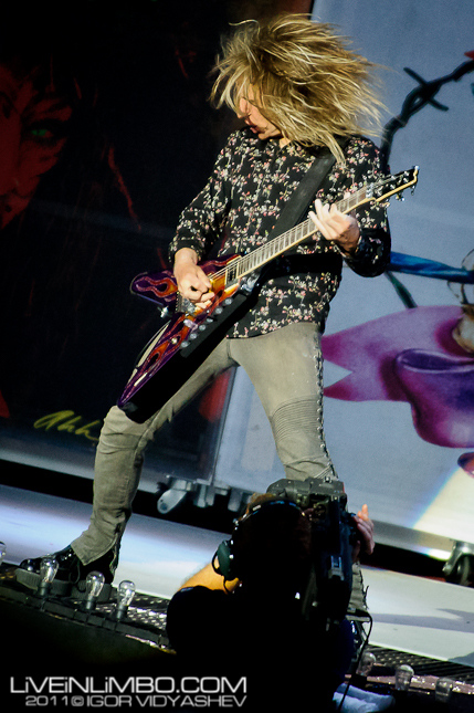 poison toronto concert photos
